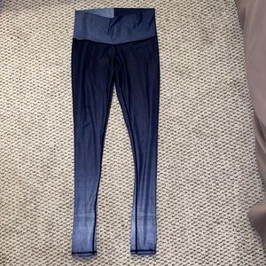 Teeki cloud hot pants